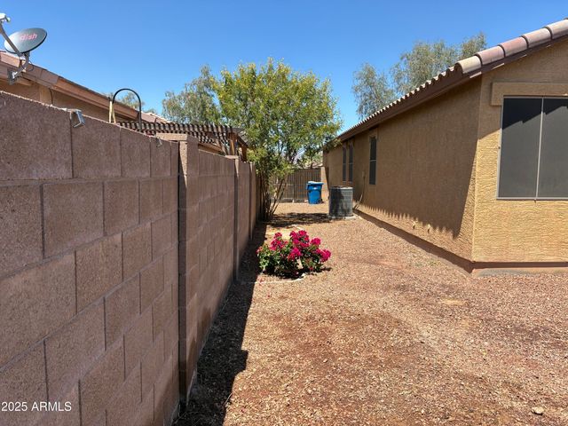 24775 W DOVE Trail, Buckeye, AZ 85326