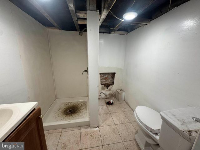 2527 GREENMOUNT AVE, Baltimore, MD 21218