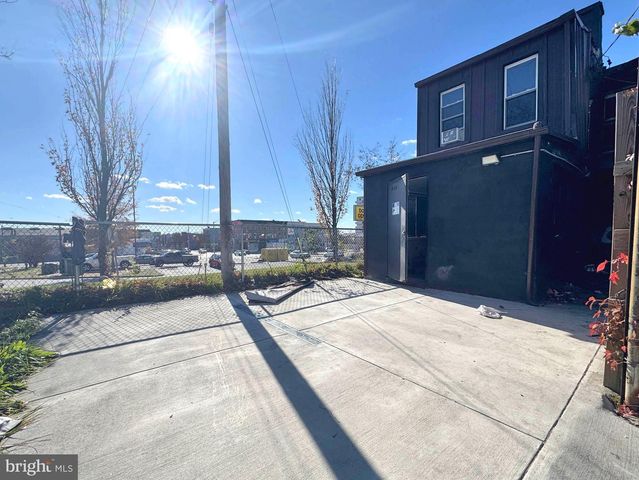 2527 GREENMOUNT AVE, Baltimore, MD 21218