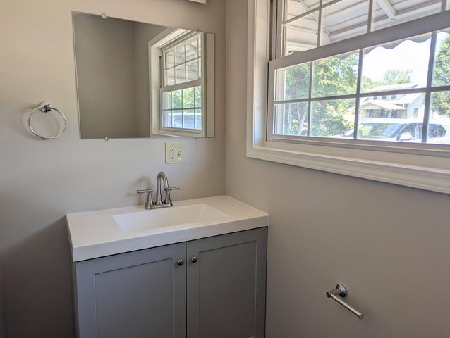3653 Redwood Boulevard, Springfield, OH 45503