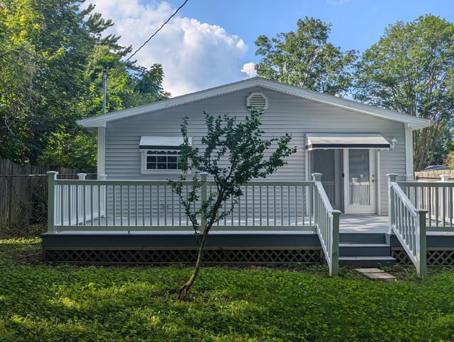 3653 Redwood Boulevard, Springfield, OH 45503
