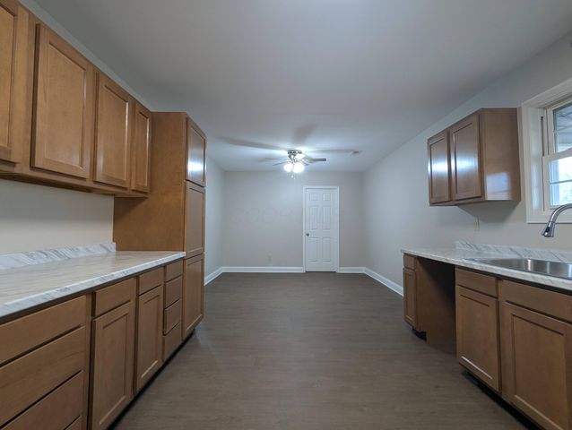 3653 Redwood Boulevard, Springfield, OH 45503