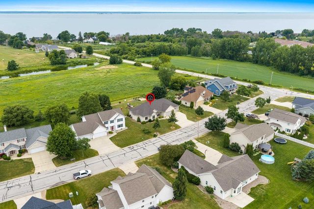 2981 DURHAM ROAD, Green Bay, WI 54311