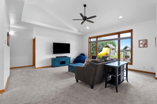 2981 DURHAM ROAD, Green Bay, WI 54311