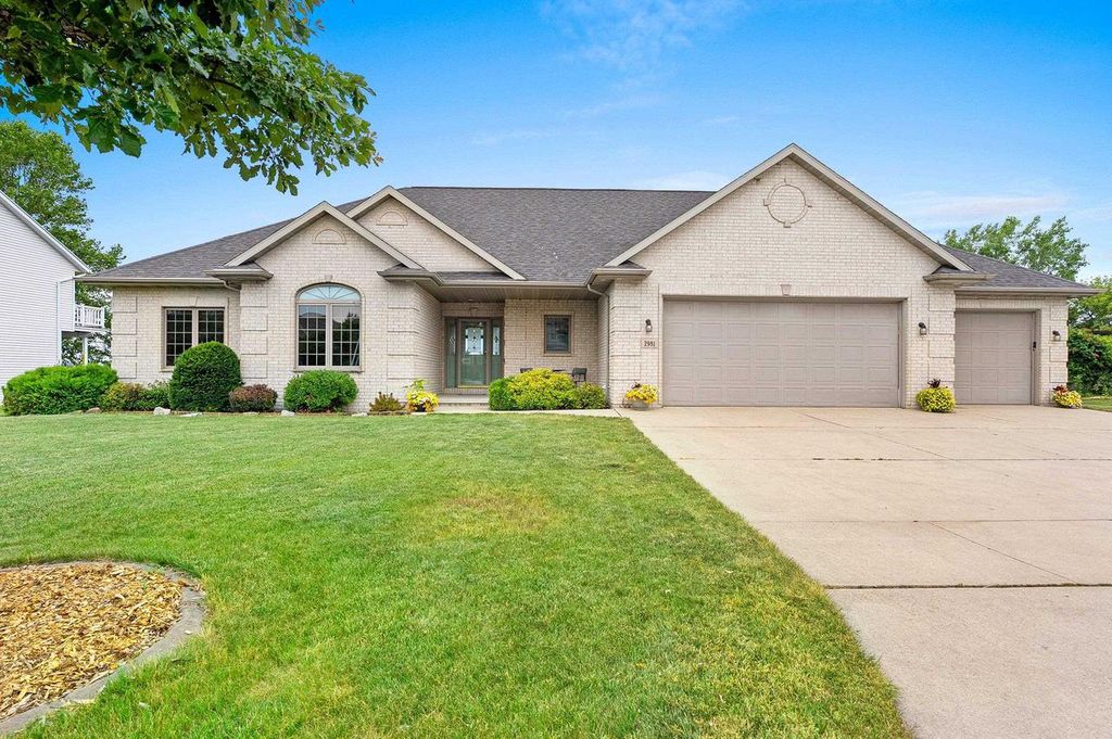 2981 DURHAM ROAD, Green Bay, WI 54311
