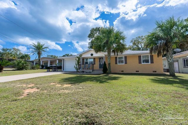 3521 Briar Cliff Dr, Pensacola, FL 32505