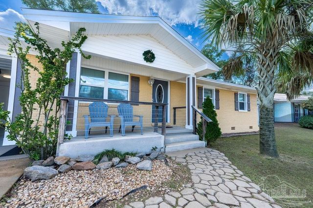 3521 Briar Cliff Dr, Pensacola, FL 32505