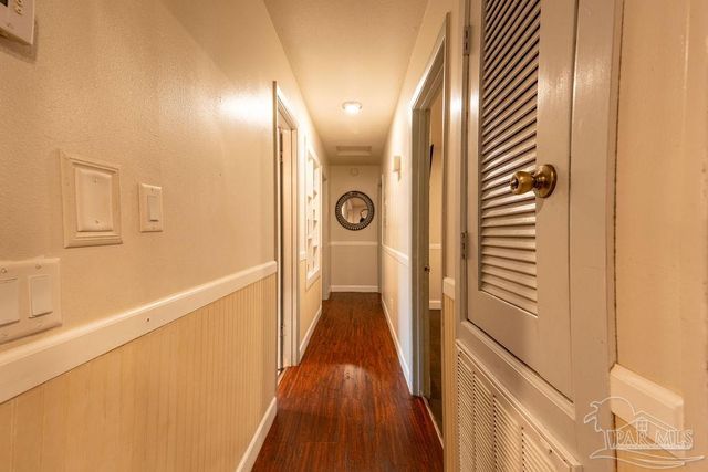 3521 Briar Cliff Dr, Pensacola, FL 32505