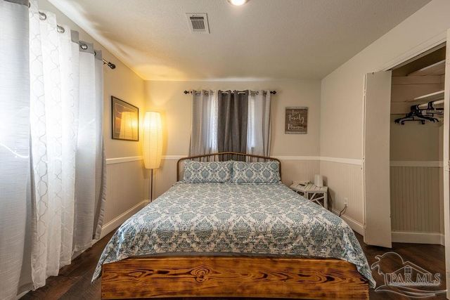 3521 Briar Cliff Dr, Pensacola, FL 32505