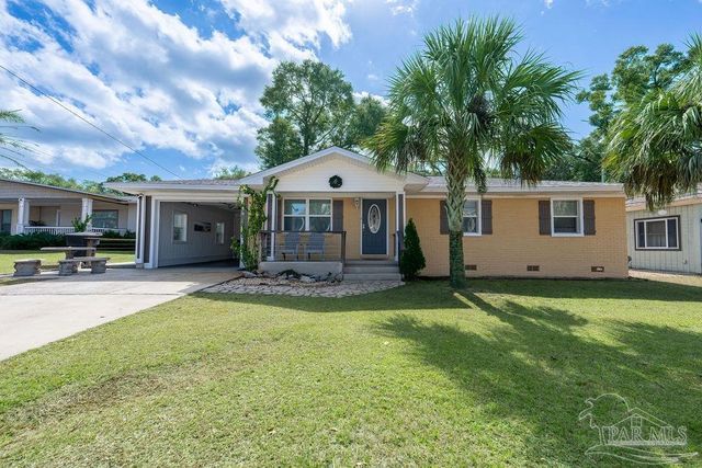 3521 Briar Cliff Dr, Pensacola, FL 32505
