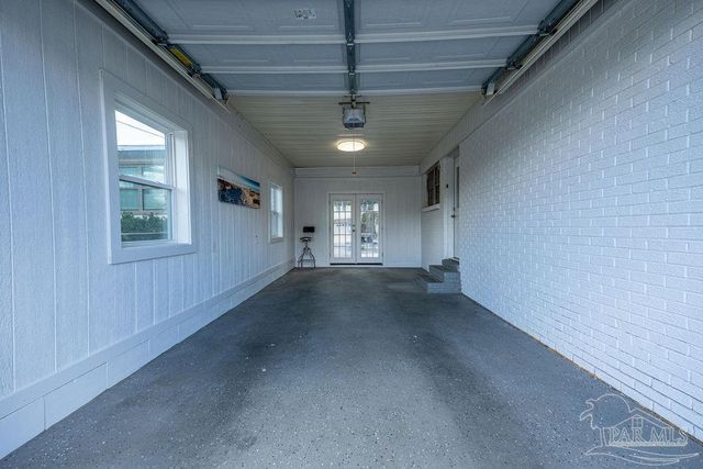 3521 Briar Cliff Dr, Pensacola, FL 32505