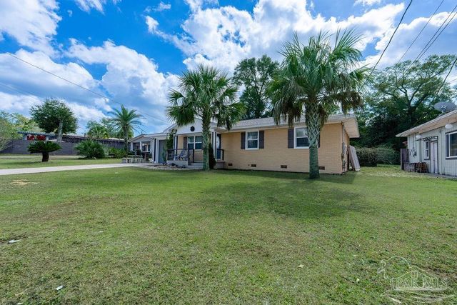 3521 Briar Cliff Dr, Pensacola, FL 32505