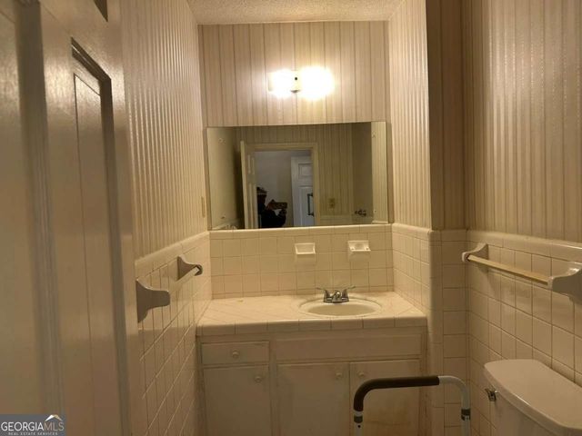 3703 Victoria Drive, Atlanta, GA 30344