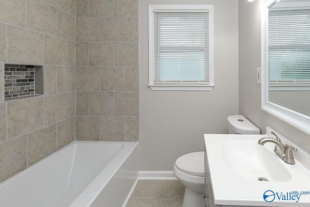2104 Phillips Road, Huntsville, AL 35816
