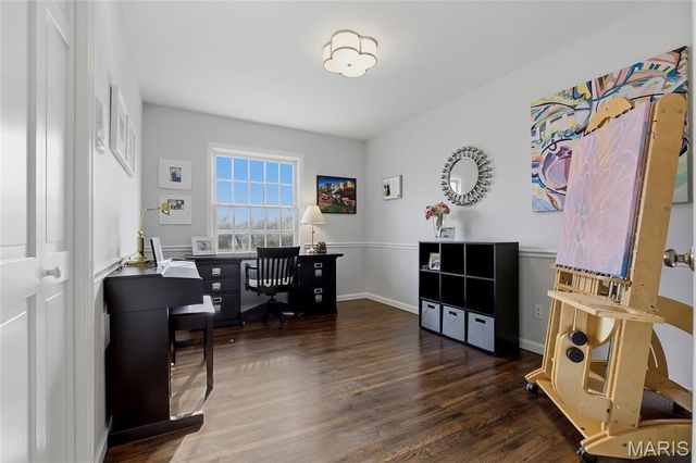 920 Claymark Drive, Town And Country, MO 63131