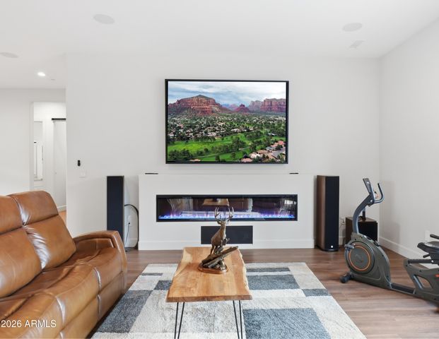 170 COCHISE Drive, Sedona, AZ 86351