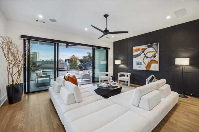 1410 Indiana Street, Houston, TX 77006