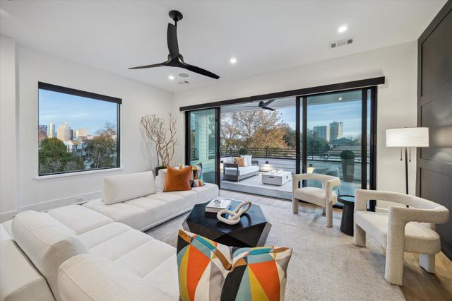 1410 Indiana Street, Houston, TX 77006