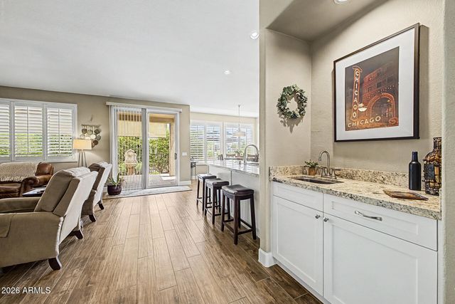 26427 S FLAME TREE Drive, Sun Lakes, AZ 85248