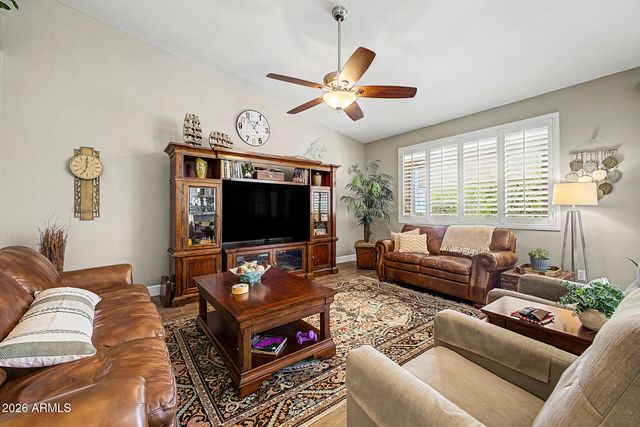 26427 S FLAME TREE Drive, Sun Lakes, AZ 85248