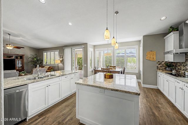 26427 S FLAME TREE Drive, Sun Lakes, AZ 85248