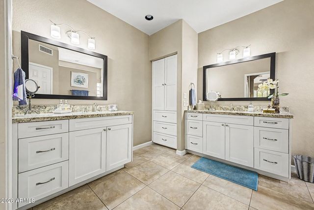 26427 S FLAME TREE Drive, Sun Lakes, AZ 85248