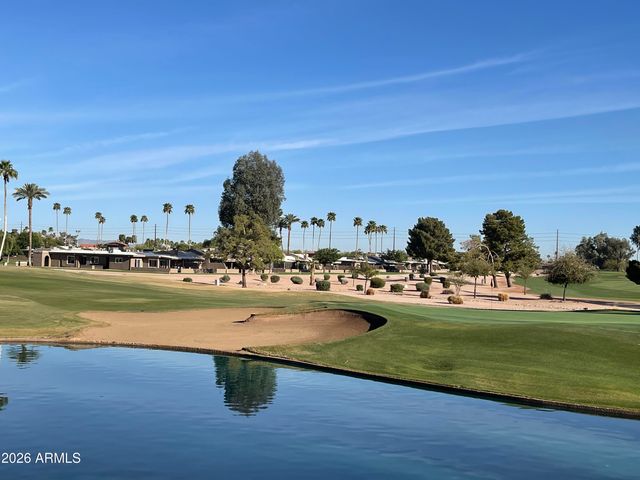 26427 S FLAME TREE Drive, Sun Lakes, AZ 85248