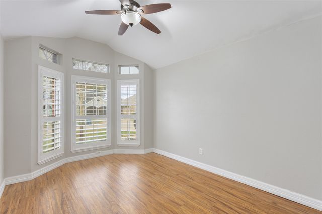 5204 Valleydale Drive, Flower Mound, TX 75028