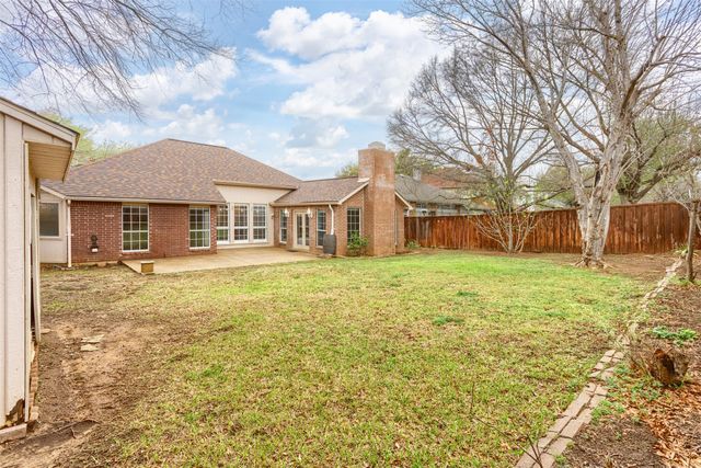 5204 Valleydale Drive, Flower Mound, TX 75028