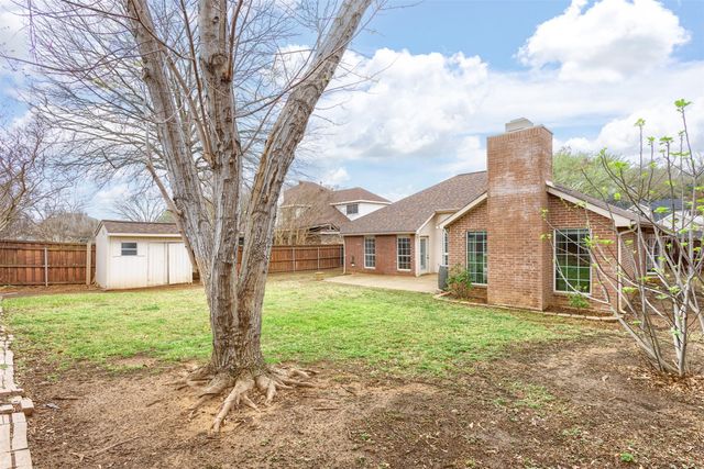5204 Valleydale Drive, Flower Mound, TX 75028