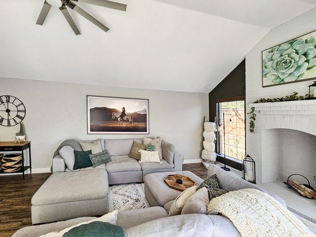 5204 Valleydale Drive, Flower Mound, TX 75028