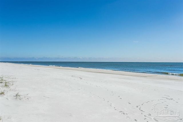13351 Johnson Beach Rd 215-E, Pensacola, FL 32507