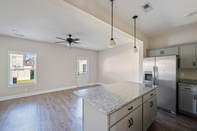 314 Fallow Cir, Clarksville, TN 37040