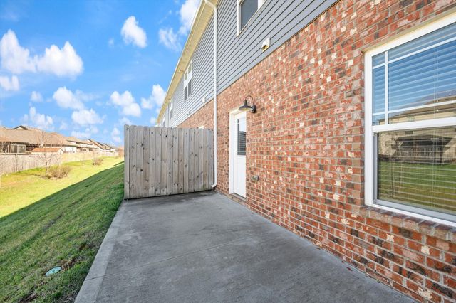 314 Fallow Cir, Clarksville, TN 37040