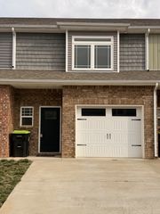314 Fallow Cir, Clarksville, TN 37040