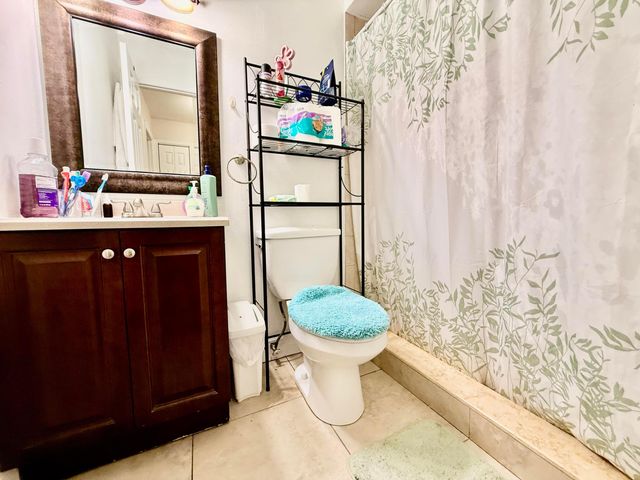 6238 SW 7th Street, Margate, FL 33068