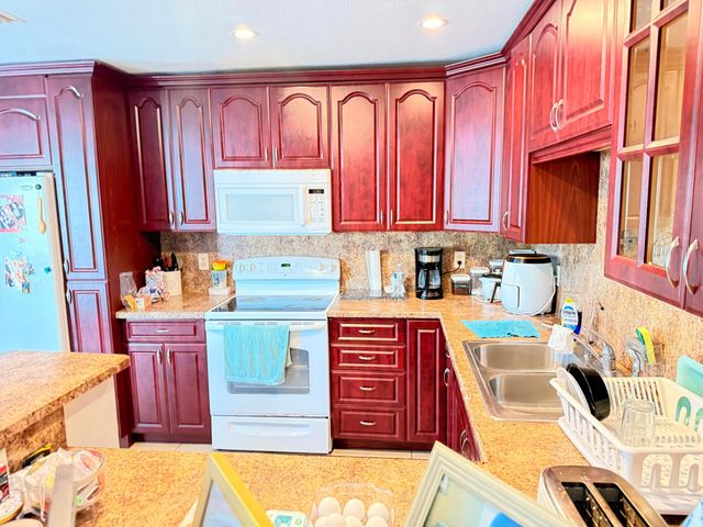 6238 SW 7th Street, Margate, FL 33068