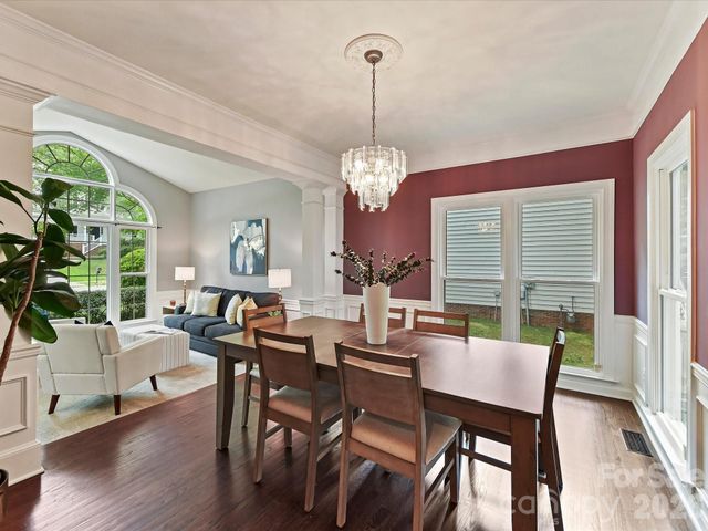 5222 Mcchesney Drive, Charlotte, NC 28269