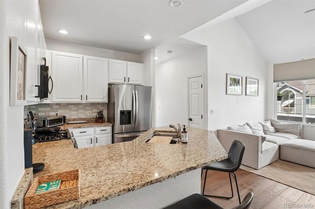 9465 Carlyle Park Place, Highlands Ranch, CO 80129