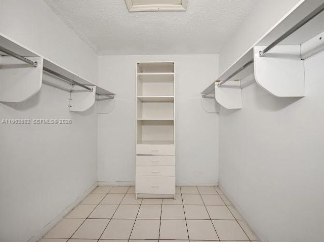 8007 SW 157th Pl, Miami, FL 33193