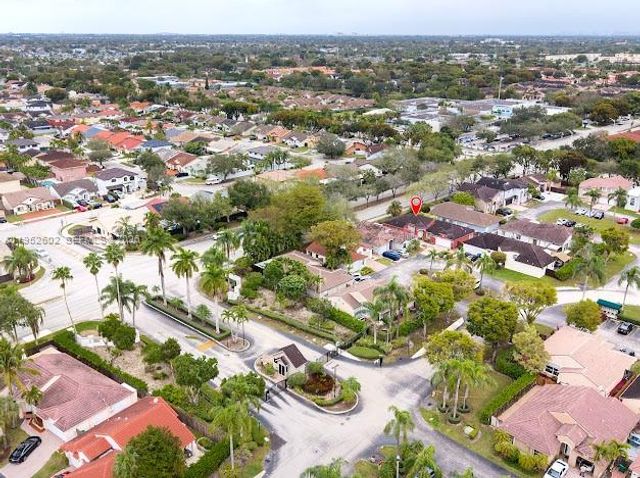 8007 SW 157th Pl, Miami, FL 33193