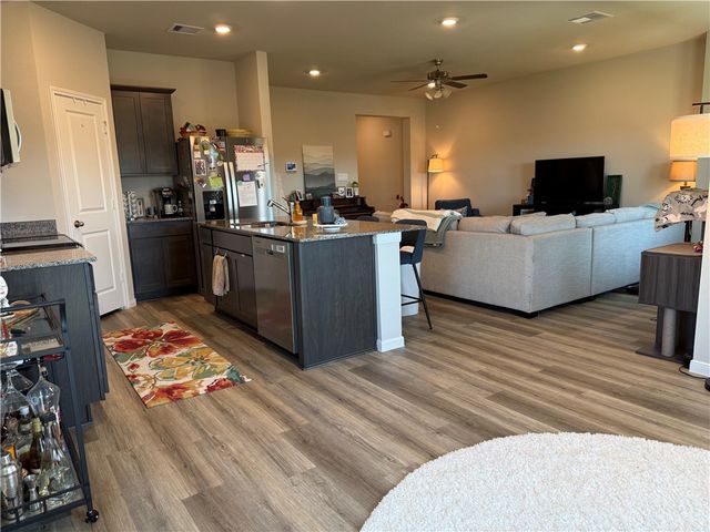 1830 Taggart Trail, Bryan, TX 77807