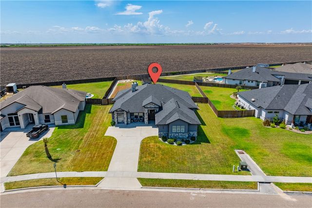 1933 Magnolia Falls Dr, Corpus Christi, TX 78415