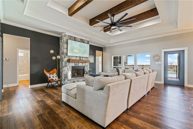 1933 Magnolia Falls Dr, Corpus Christi, TX 78415