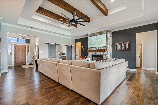 1933 Magnolia Falls Dr, Corpus Christi, TX 78415