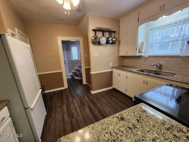 3025 Sherbrooke Road, Toledo, OH 43606