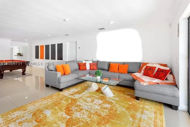 437 Holiday Dr, Hallandale Beach, FL 33009