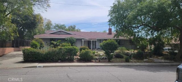 1662 Denver, Claremont, CA 91711
