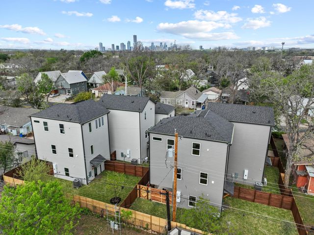 909 Calle Limon 2, Austin, TX 78702