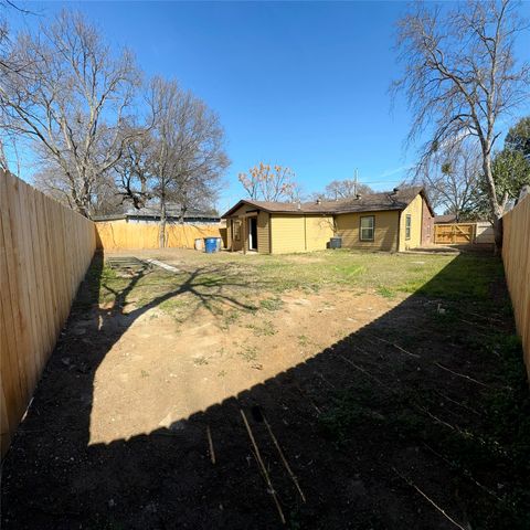 1213 Hawley Lane, Dallas, TX 75217